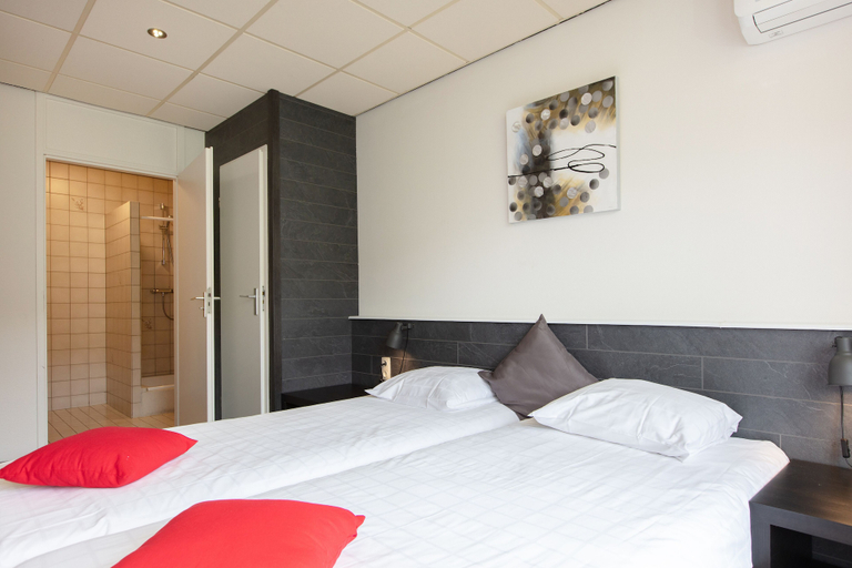 Bedroom 3, Aparthotel Delden, Hof van Twente