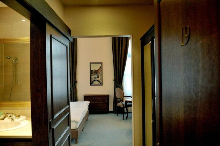 Bedroom 3, Hotel Kasteel Solhof, Antwerpen