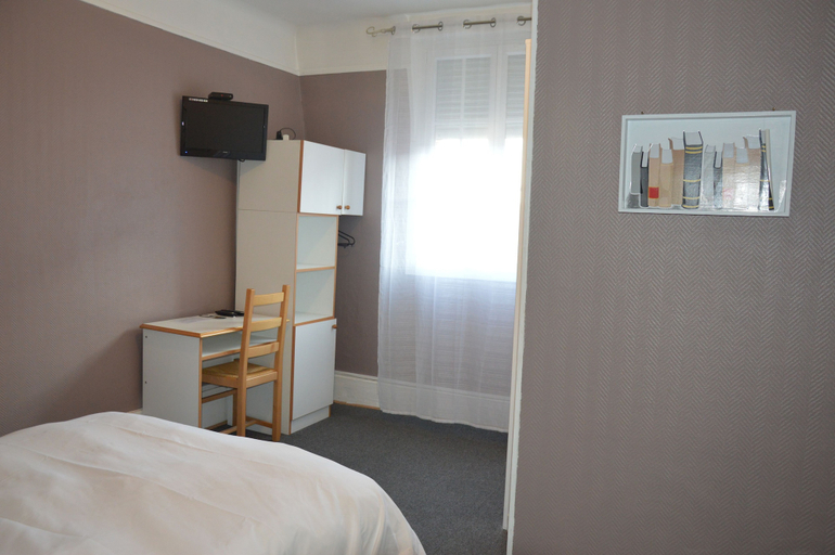 Bedroom 3, Hôtel de Normandie, Somme