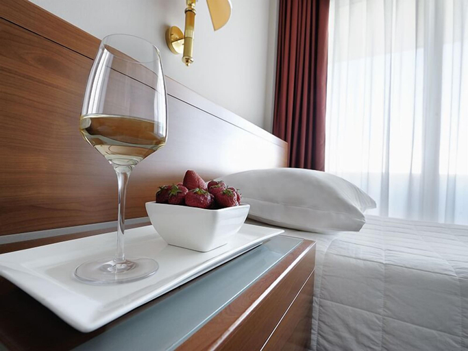 Bedroom 3, Hotel Des Bains Terme, Padua