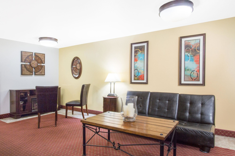 Others 5, Super 8 by Wyndham Elko, Elko