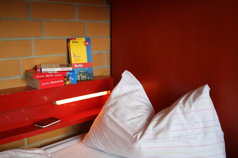 Bedroom 3, Jugendherberge Berlin - Am Wannsee - Hostel, Berlin