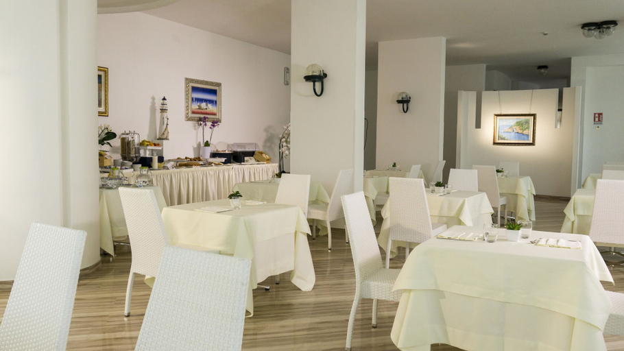 Food & Drinks 5, Hotel Scialara, Foggia