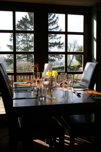 Food & Drinks 4, The Carew Arms, Somerset