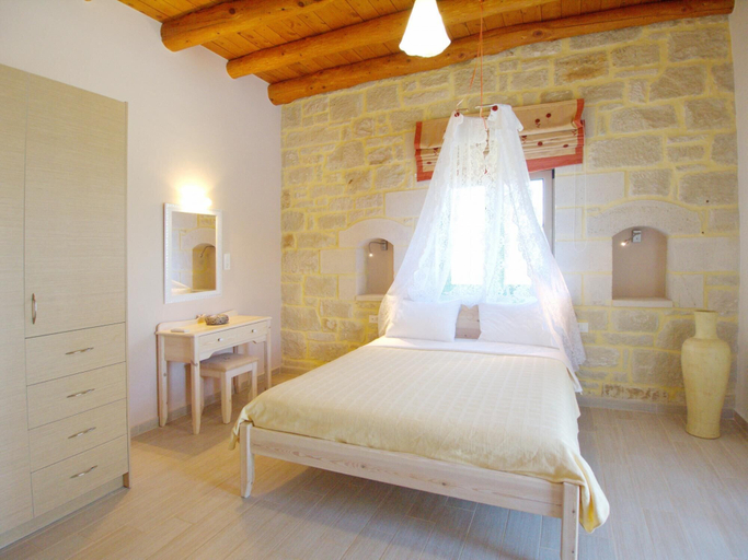 Bedroom 2, Villa Olivia in Vrises, Crete