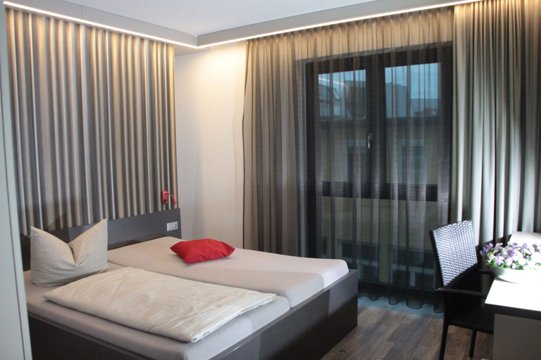 Bedroom 3, Hotel Eulensteins, Jena