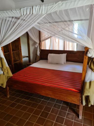 Bedroom 4, Honey Badger Lodge, Moshi Rural