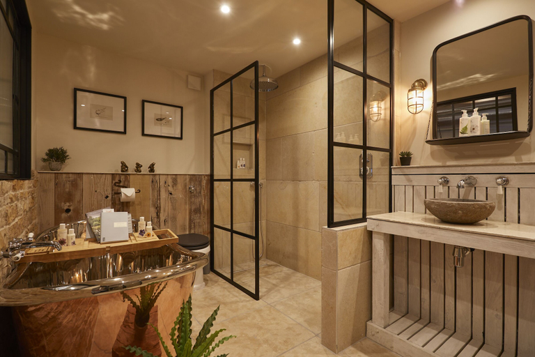 Bathroom 4, Wild Thyme & Honey, Gloucestershire