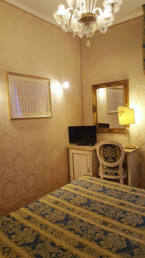 Bedroom 3, Casa Pisani Canal, Venezia