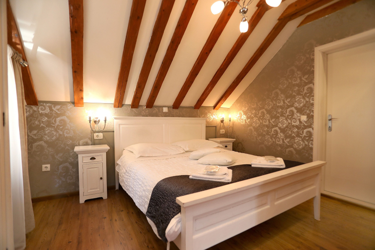 Bedroom 3, Villa Carrara, Trogir