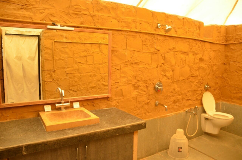 Bathroom, Le Royal Camps, Jaisalmer