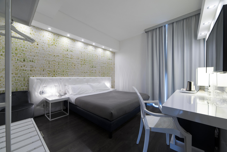 Bedroom 3, Hotel Montestella, Salerno