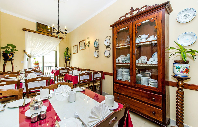 Food & Drinks 4, Lantern Guest House