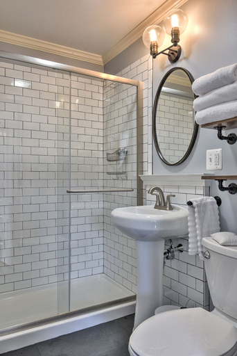 Bathroom 4, The Burrell House, Cheshire