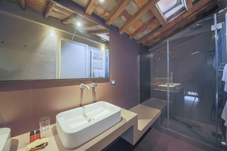 Others 4, Pepi Loft, Florence