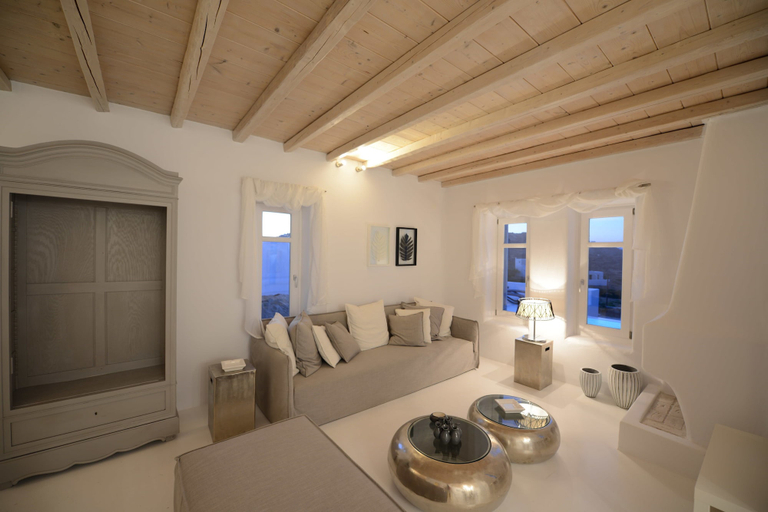 Others 5, Villa Pearl, South Aegean