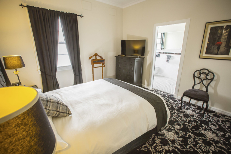Bedroom 4, The Commercial Boutique Hotel, Tenterfield