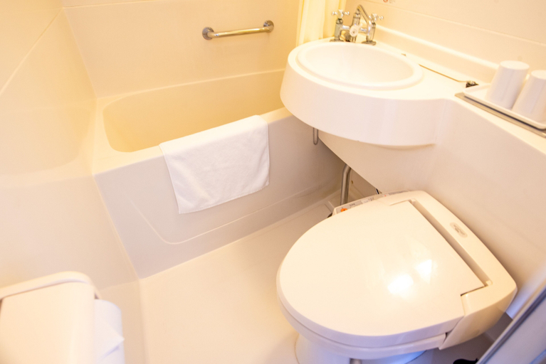 Bathroom 5, Lac Hotel yokkaichi, Yokkaichi