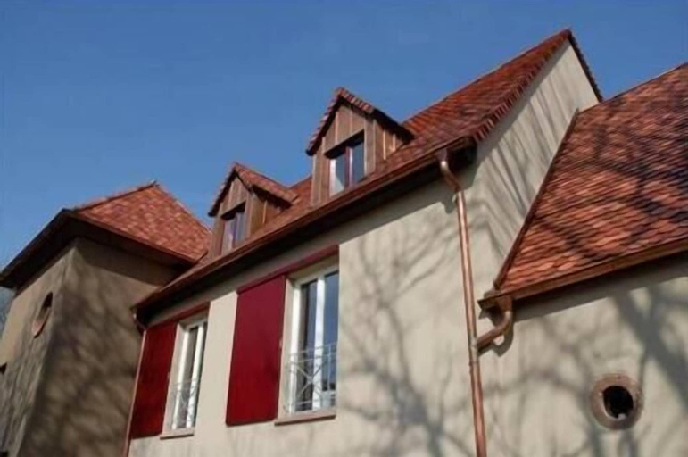 Exterior & Views 29