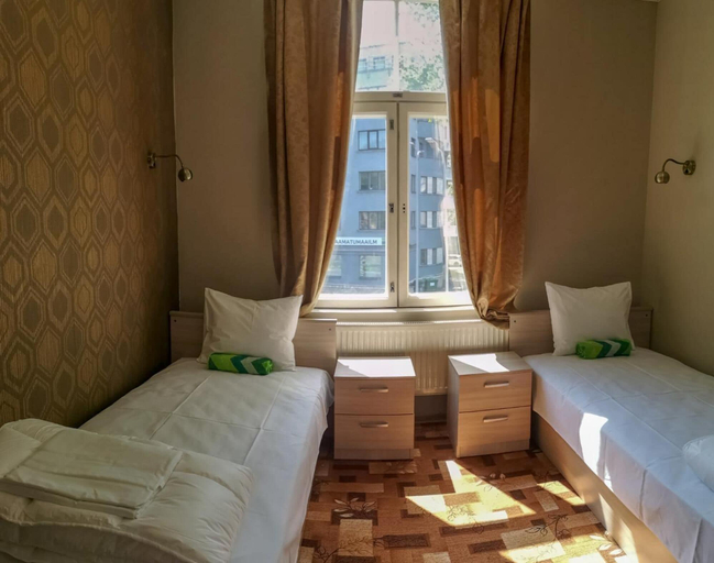 Bedroom 3, Villa Kadriorg Hostel, Tallinn