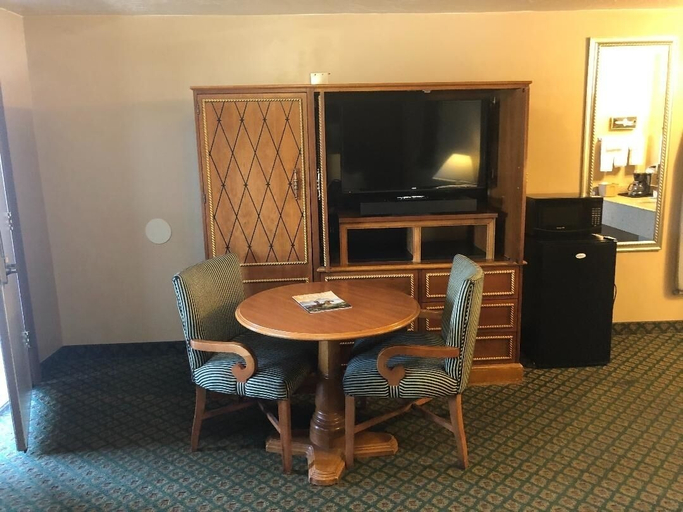 Others 4, Riverton Inn & Suites, Fremont