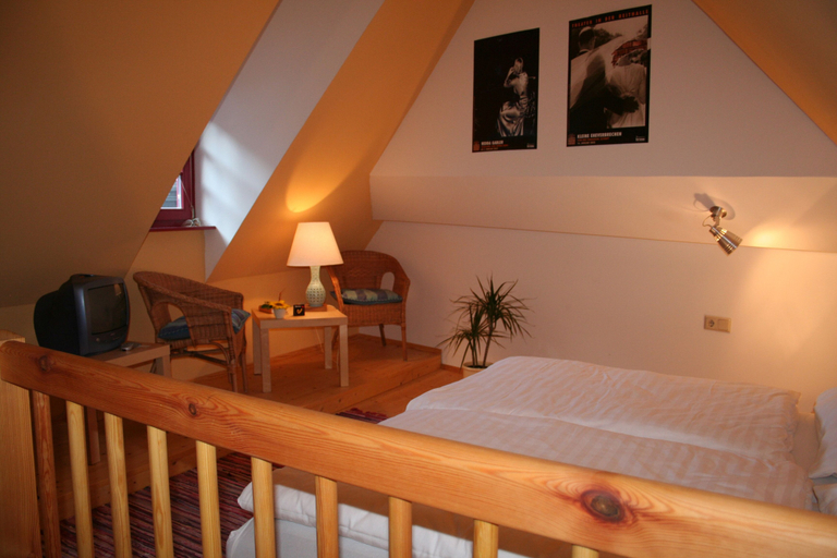 Bedroom 4, Gasthof Pörtnerhof Seßlach, Coburg