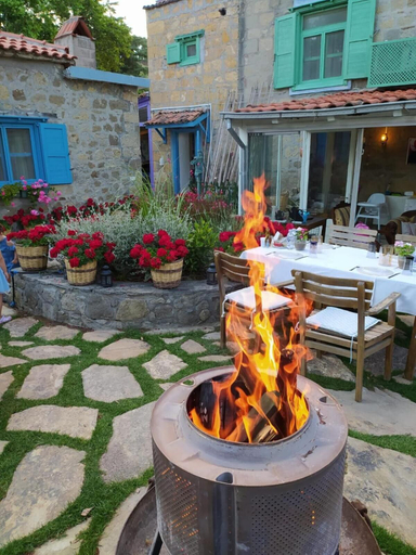 Property grounds 2, Adatepe Otel, Ayvacık