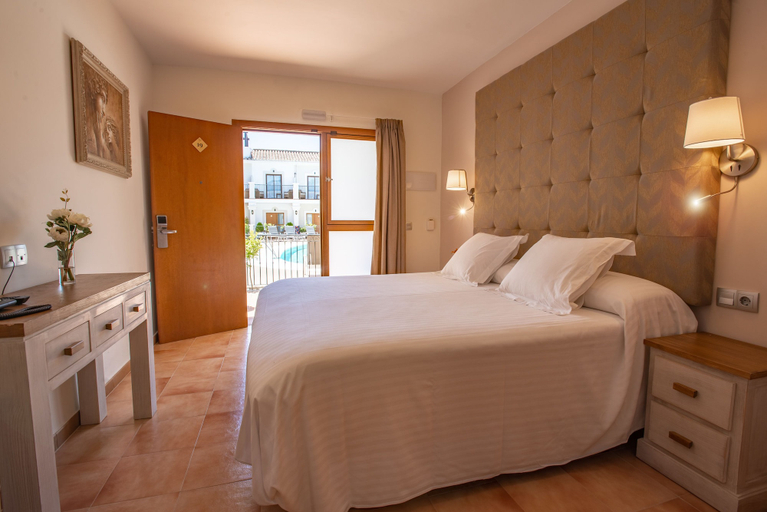 Bedroom 5, Paloma Blanca Boutique Hotel Puerto Banus, Málaga