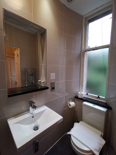 Bathroom 4, Haymarket Hotel, Edinburgh