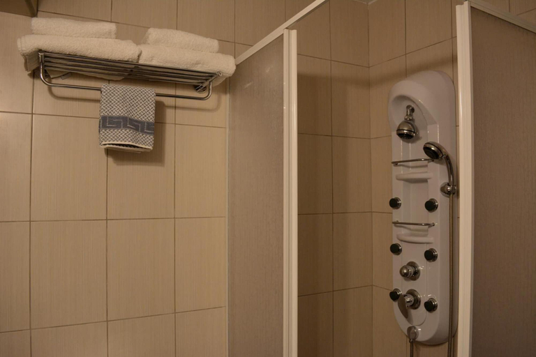 Bathroom 5, Hera Hotel, Peloponnese
