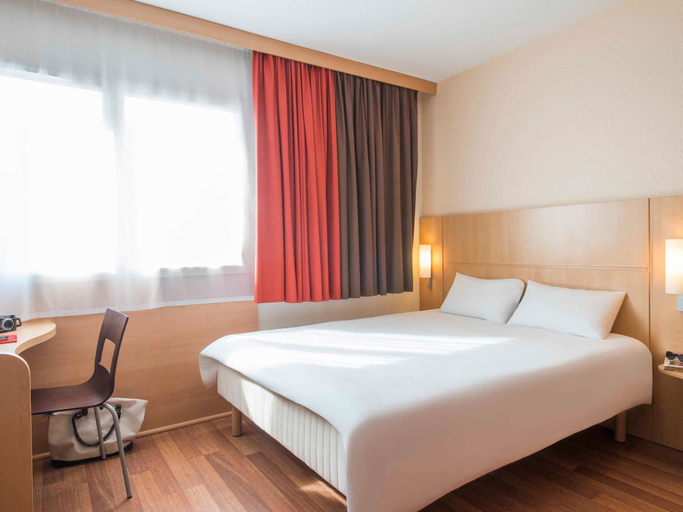 Bedroom 2, ibis Cholet, Maine-et-Loire