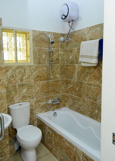 Bathroom 4, Pectoria Guesthouse, Ogbomosho North