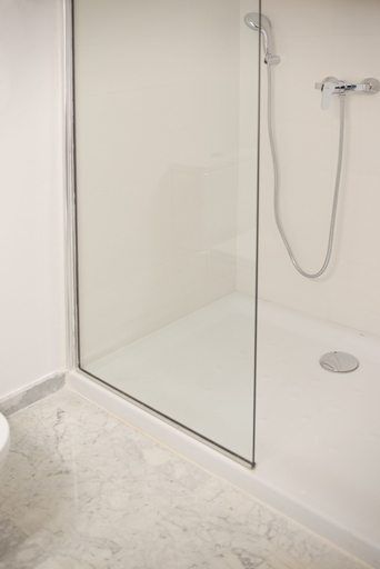 Bathroom 3, Hotel Ad Hoc Carmen, Valencia
