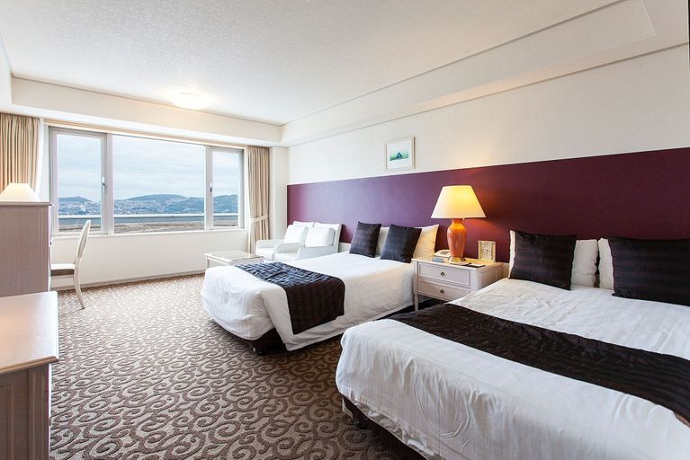 Bedroom 4, Luke Plaza Hotel, Nagasaki