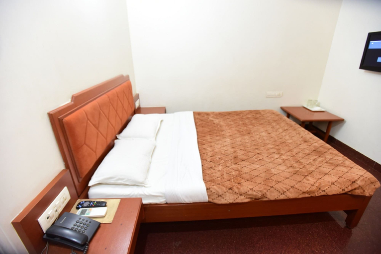 Others 3, Aditi Hotel, Vadodara