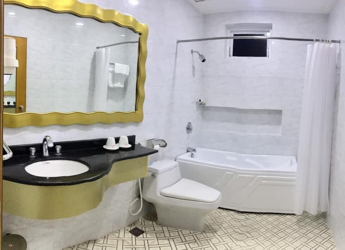 Bathroom, Khach san Sao Nam, Cao Lanh