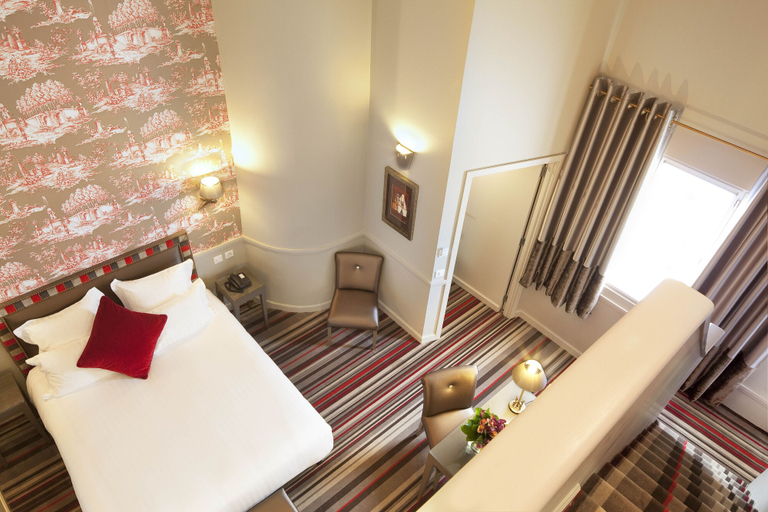 Bedroom 3, Hôtel des Comédies, Paris