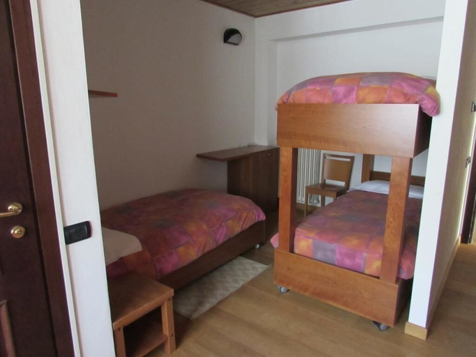 Bedroom 4, Casa Alpina Don Guanella, Verbano-Cusio-Ossola
