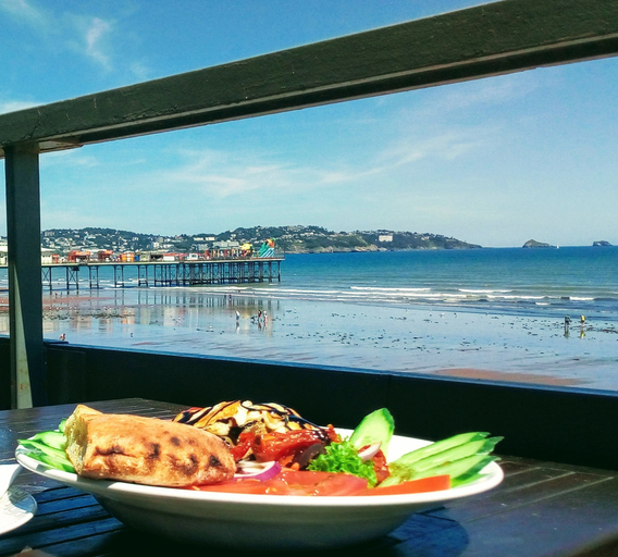 Food & Drinks 5, The Barclay Guest House, Torbay