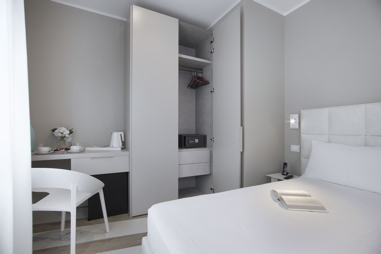 Bedroom 4, Residence Dolcemare, Savona