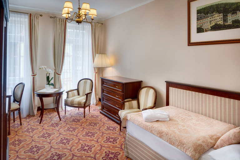 Bedroom 3, Ensana Hvezda - Imperial - Neapol, Cheb