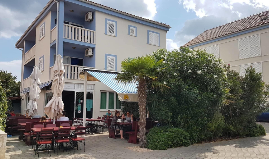Exterior & Views 2, Aparthotel Marina Gromela, Supetar