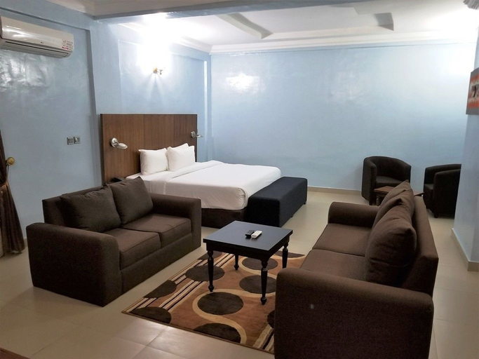 Bedroom 3, Nandas Hotel, Shagamu