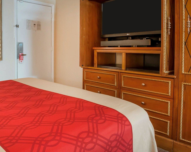 Bedroom 5, Econo Lodge Hobbs, Lea