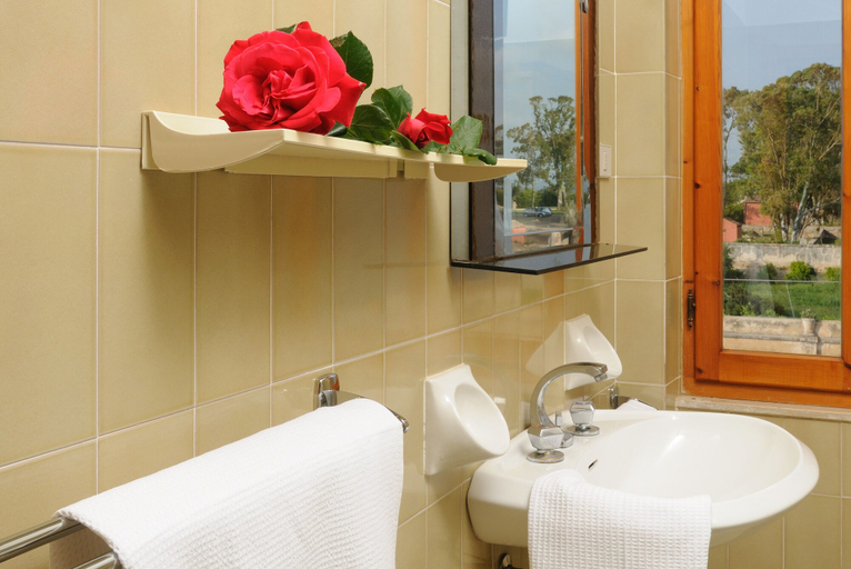 Bathroom 4, Residence Oasis, Sassari