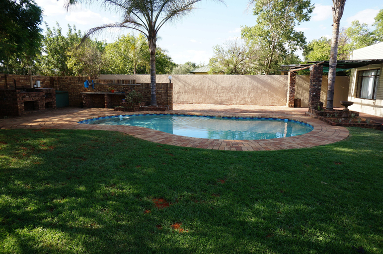 Sport & Beauty 4, Mc Kala Guest House, Frances Baard