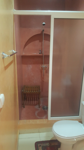 Bathroom, Auberge Etoile Mirleft, Tiznit