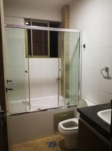 Bathroom, Portal Rent Apart 5, Cercado