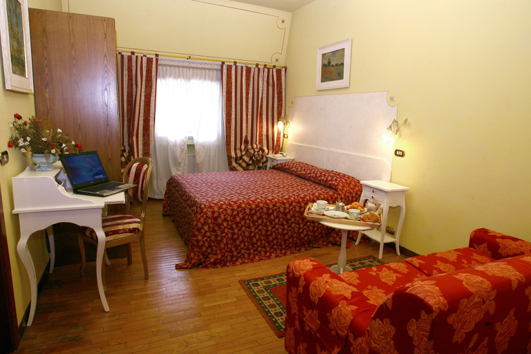 Bedroom 2, Ai Ronchi Motor Hotel, Brescia