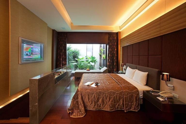 Bedroom 3, Spring SPA Motel, Taichung